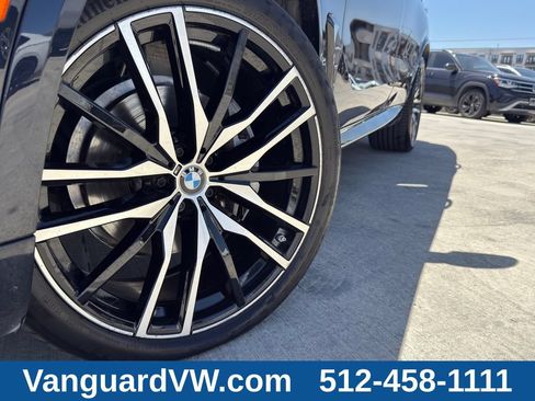 Used 2024 BMW X5 sDrive40i w/ M Sport Package RWD image 4