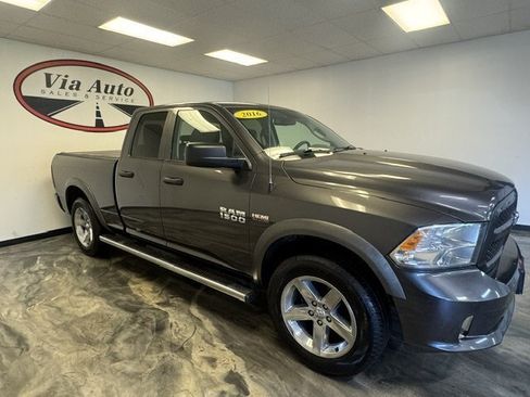 Used 2016 RAM 1500 Express AWD/4WD image 2