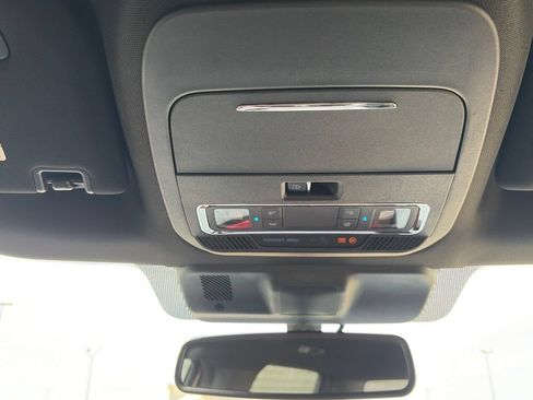 Used 2024 Ford F350 Lariat w/ FX4 Off-Road Package AWD/4WD image 33