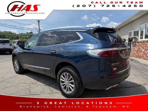 Used 2023 Buick Enclave Essence AWD/4WD image 5
