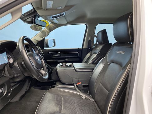 Used 2022 RAM 1500 Laramie image 9