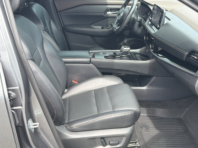 Used 2023 Nissan Rogue SL w/ SL Premium Package FWD image 13