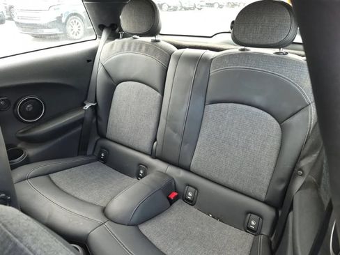 Used 2014 MINI Cooper S FWD image 7