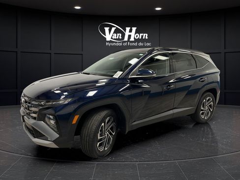 Used 2026 Hyundai Tucson Limited AWD/4WD image 3