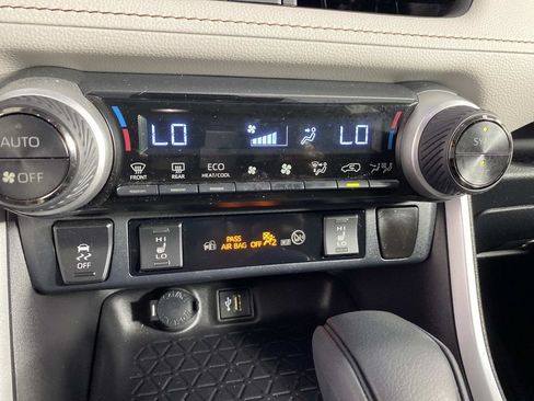 Used 2023 Toyota RAV4 XLE w/ Convenience Package AWD/4WD image 23