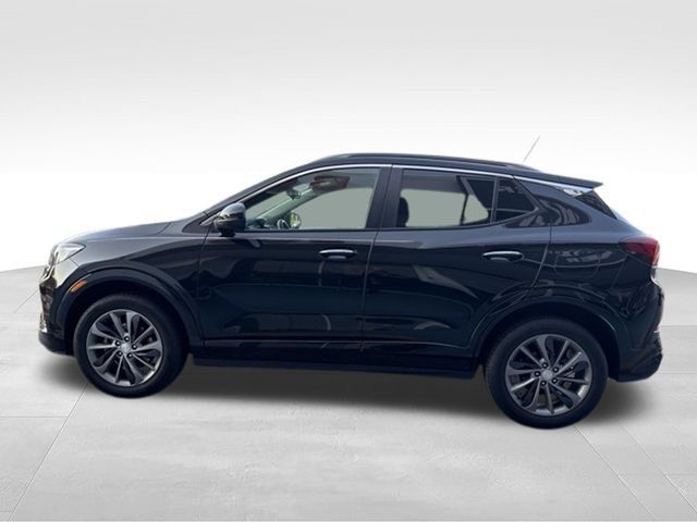 Used 2023 Buick Encore GX Select w/ Sport Touring Package AWD/4WD image 10