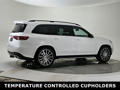Certified 2023 Mercedes-Benz GLS 450 4MATIC image 3