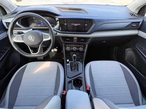 Used 2024 Volkswagen Taos SE FWD image 27