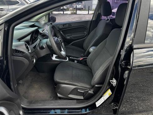 Used 2019 Ford Fiesta SE FWD image 8