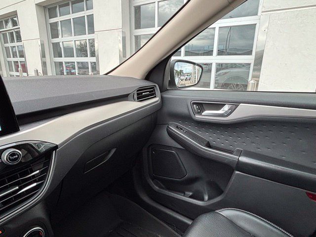 Used 2020 Ford Escape SEL FWD image 21