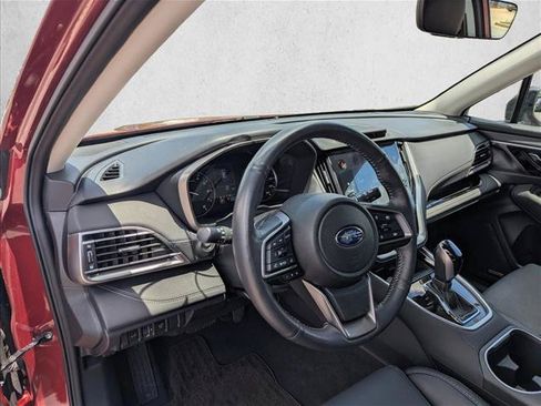 Used 2025 Subaru Outback Limited AWD/4WD image 12
