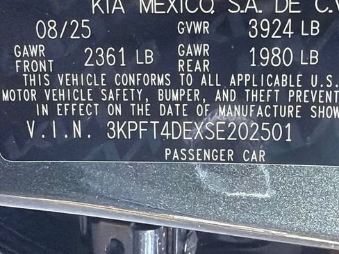 Used 2025 Kia K4 FWD image 31