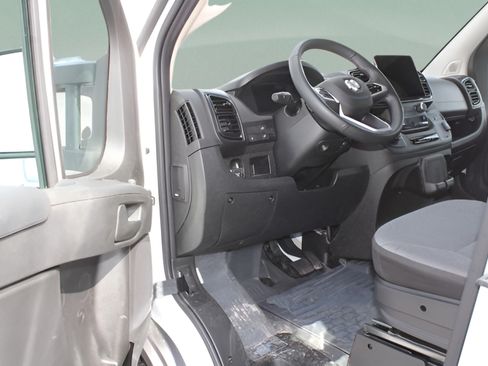 New 2025 RAM ProMaster 3500 FWD image 9