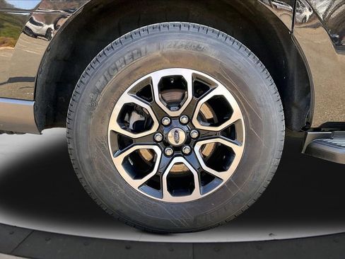 Used 2024 Ford Expedition Max XLT image 38