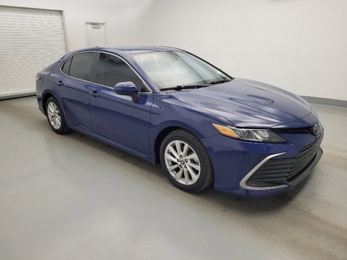 Used 2023 Toyota Camry LE FWD image 11