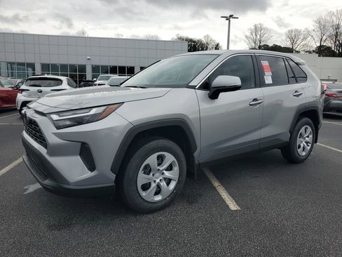 New 2025 Toyota RAV4 LE image 3