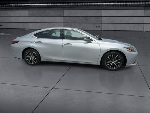 Certified 2024 Lexus ES 350 w/ Premium Package FWD image 9