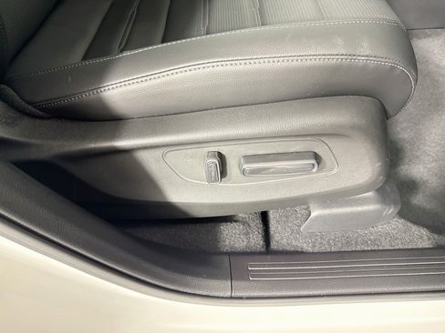 Used 2026 Honda CR-V EX-L image 23