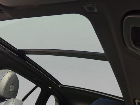 Used 2022 BMW X5 xDrive45e image 28