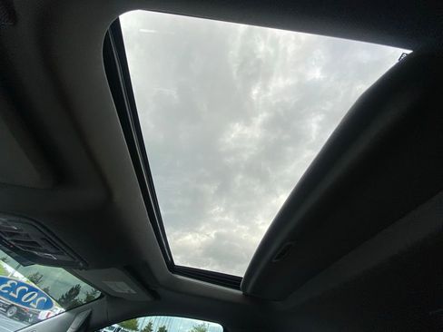 Used 2023 GMC Sierra 1500 Elevation w/ Elevation Premium Package image 20