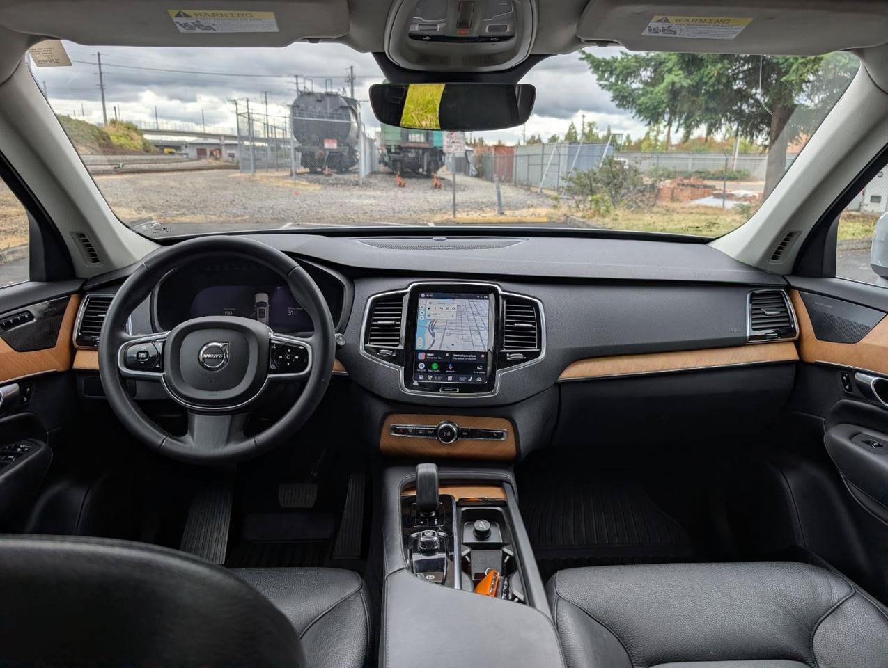 Used 2023 Volvo XC90 T8 Plus w/ Protection Package Premier AWD/4WD image 13