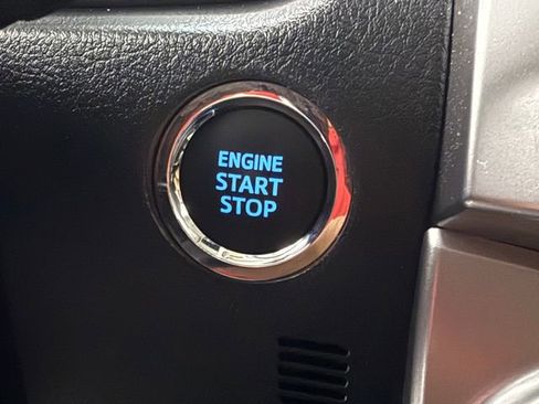 Used 2021 Toyota 4Runner Limited image 15