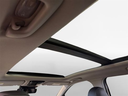 Certified 2023 Kia Sorento X-Line EX image 23