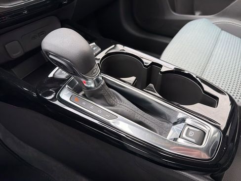 New 2026 Chevrolet Trax LT image 17