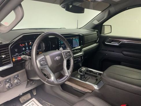 Certified 2023 Chevrolet Silverado 1500 RST image 13