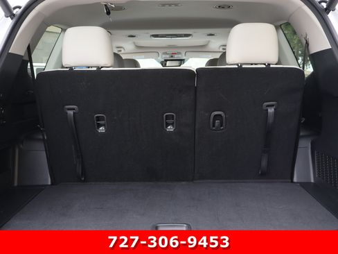 Used 2025 Kia Telluride S FWD image 21