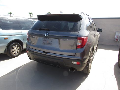 Used 2019 Honda Passport EX-L image 3