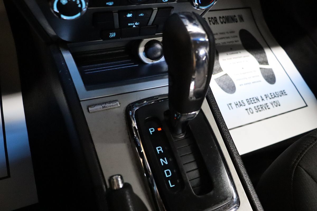 Used 2011 Ford Fusion SE w/ 201A Rapid Spec Order Code FWD image 41
