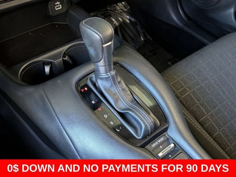 Used 2025 Honda HR-V LX image 18