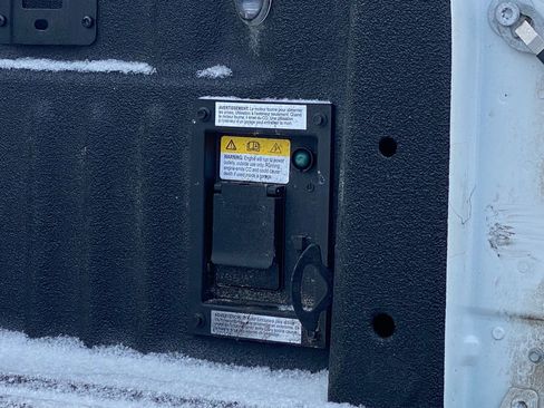 Used 2024 Ford F250 Platinum w/ Tremor Off-Road Package image 6