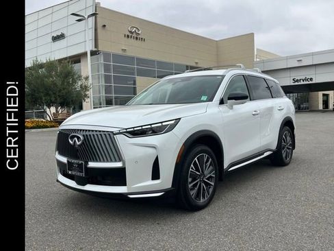 Certified 2026 INFINITI QX60 Luxe w/ Cargo Package FWD image 1