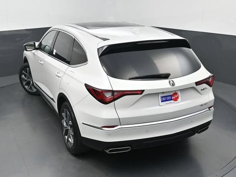 Used 2023 Acura MDX w/ Technology Package AWD/4WD image 39