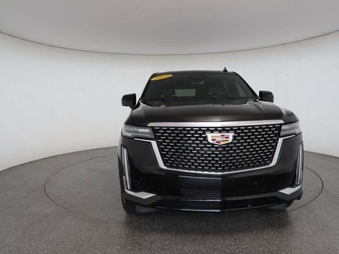 Used 2022 Cadillac Escalade ESV Premium Luxury image 30