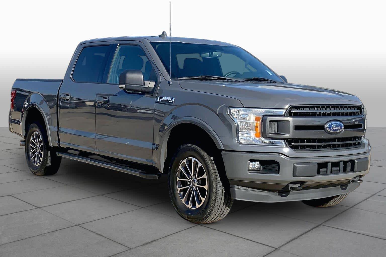 Used 2018 Ford F150 XLT w/ Equipment Group 302A Luxury AWD/4WD image 3