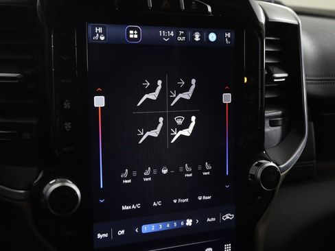 Used 2024 RAM 2500 Laramie image 31