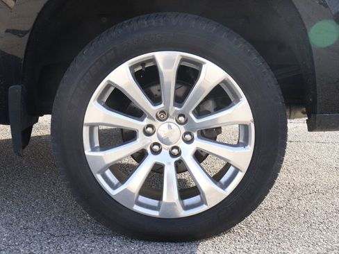 Used 2020 Chevrolet Silverado 1500 High Country w/ Technology Package image 43