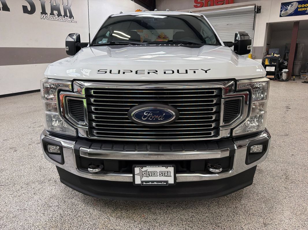 Used 2022 Ford F350 XLT w/ XLT Premium Package AWD/4WD image 12