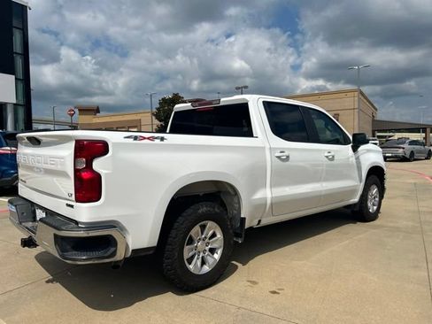 Used 2021 Chevrolet Silverado 1500 LT w/ Fleet Comfort Package AWD/4WD image 12