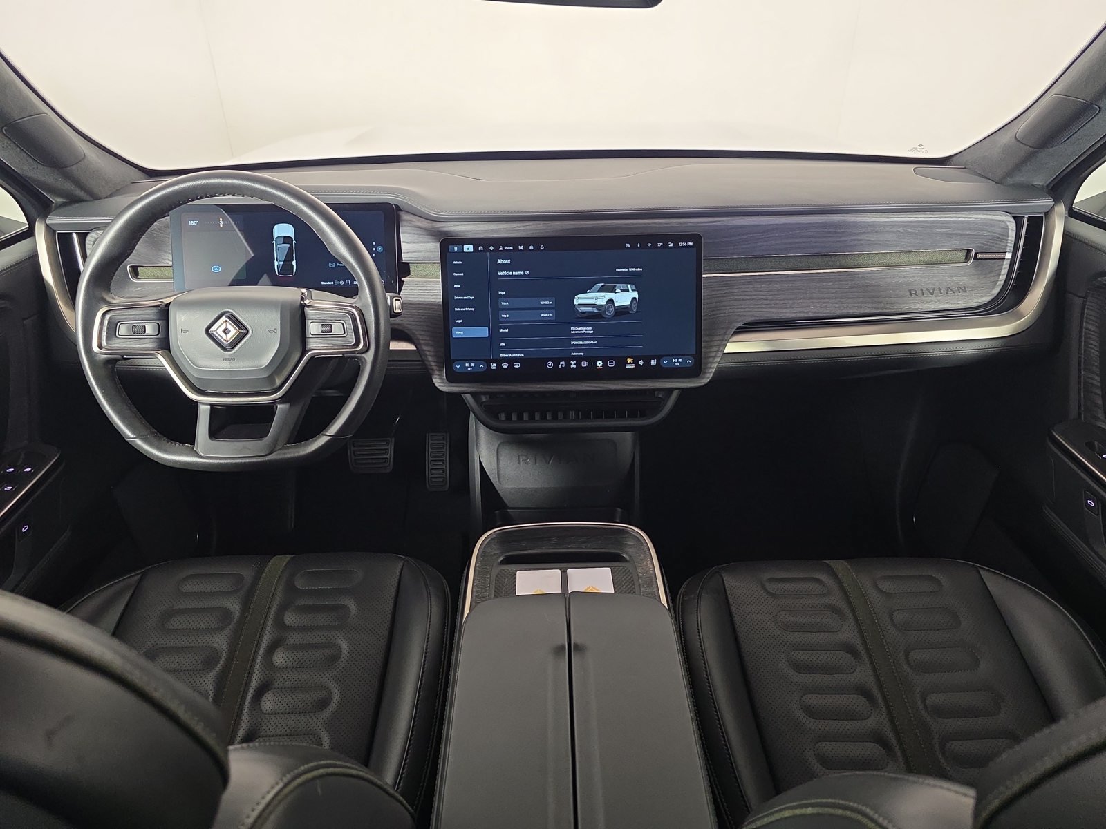 Used 2025 Rivian R1S Adventure Dual AWD/4WD image 27