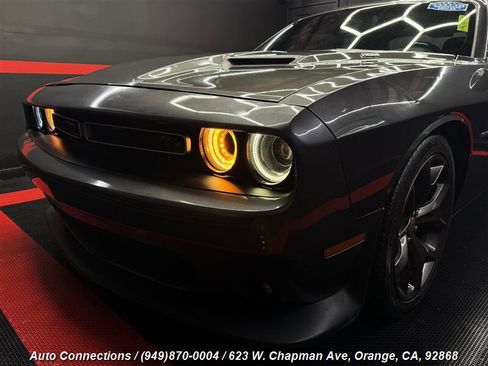 Used 2019 Dodge Challenger R/T image 26