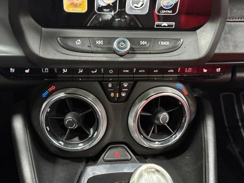 Used 2018 Chevrolet Camaro SS RWD image 19