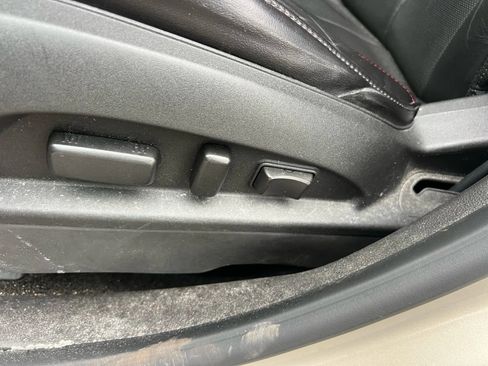 Used 2010 GMC Terrain SLT w/ Cargo Package image 30