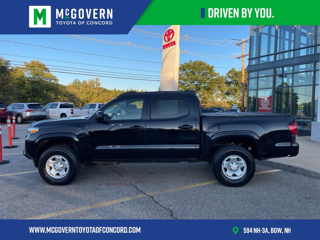 Used 2022 Toyota Tacoma SR AWD/4WD image 2