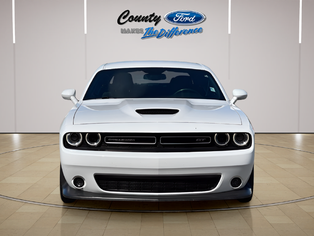 Used 2022 Dodge Challenger GT RWD image 5