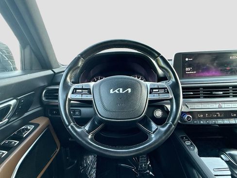 Used 2022 Kia Telluride SX w/ SX Prestige Package AWD/4WD image 11