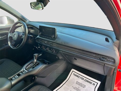 Used 2024 Honda HR-V Sport image 28